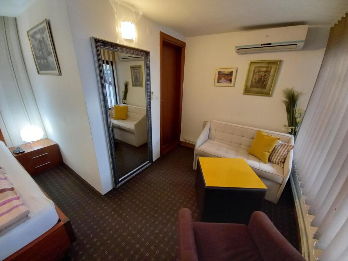 Hotel Prenociste Zan SJJ Esterno foto